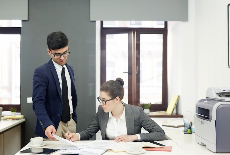a tax accountant helping another person